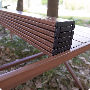 铝合金木纹蛋卷桌