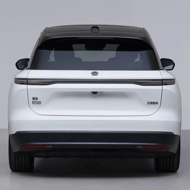 蔚来ES8
