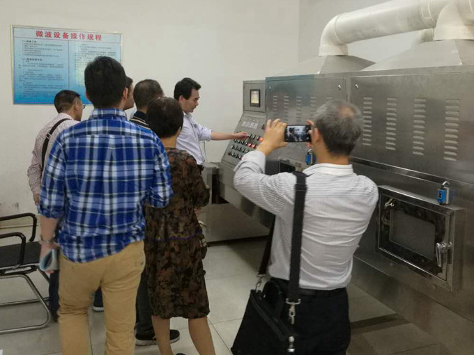 微波杀虫机操作讲解