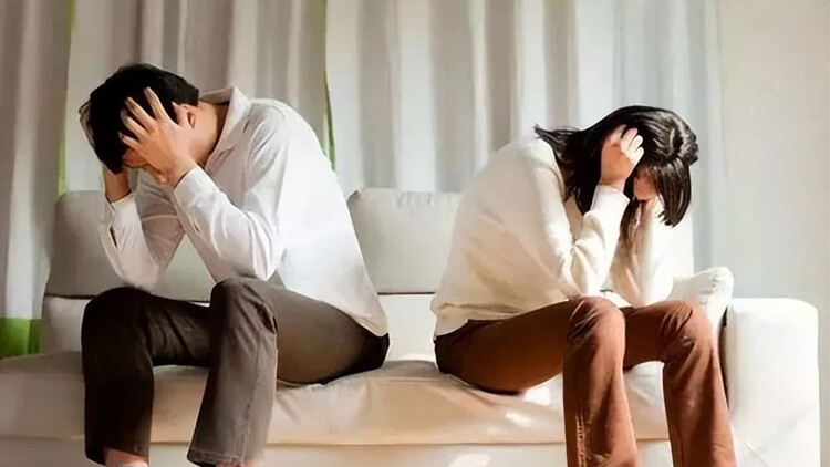 内耗型家人的四个特点（心灵密码博士团队为您解析）内耗是一种“病”