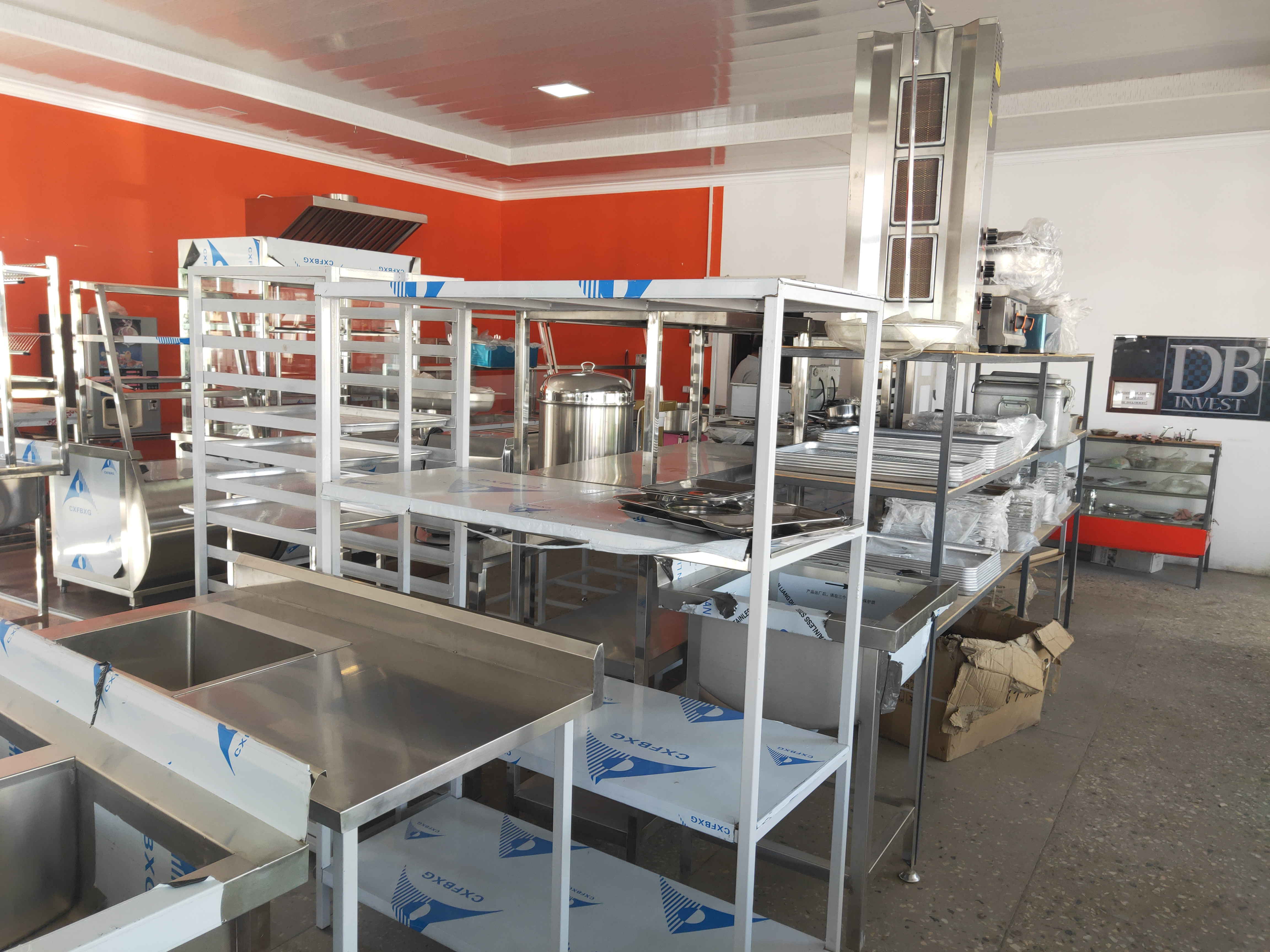 乌兹别克厨具海外仓及展销中心