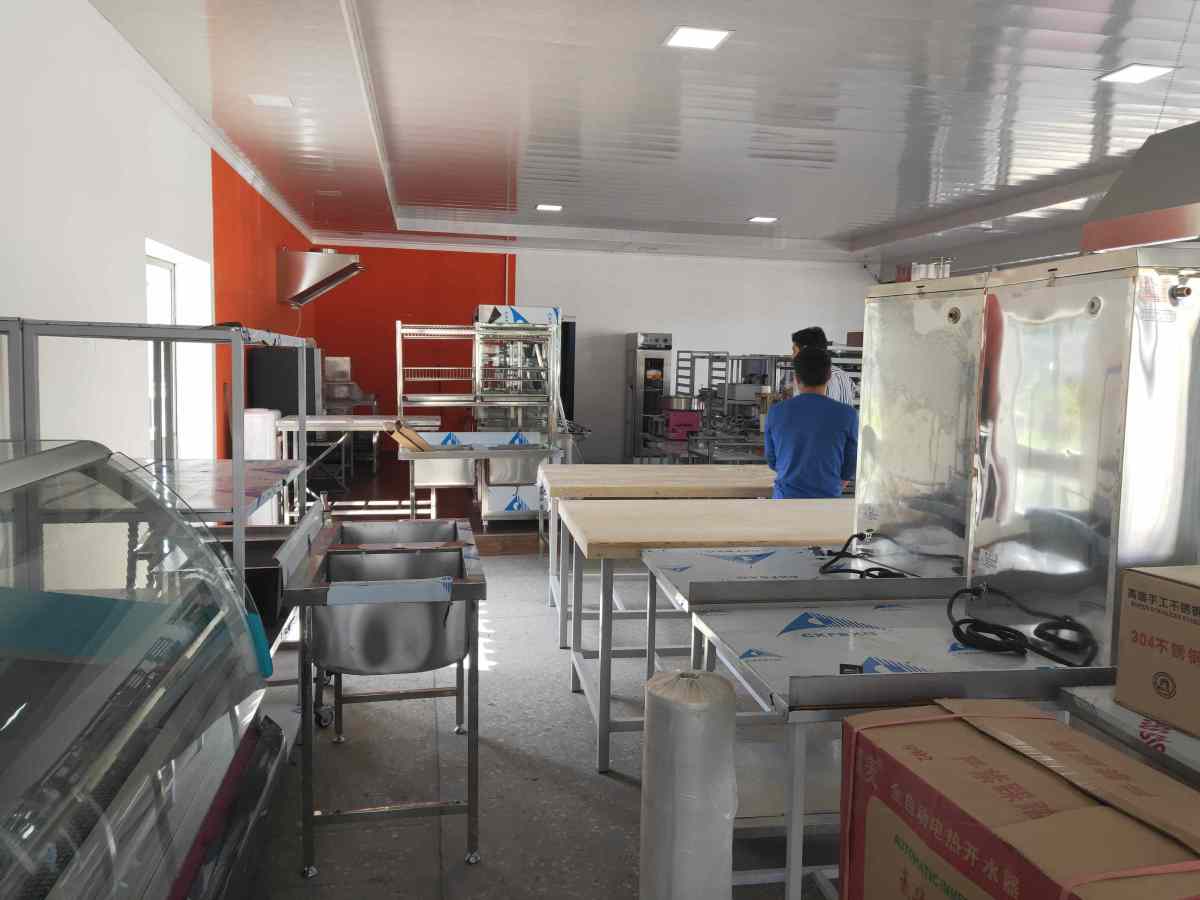 乌兹别克厨具海外仓及展销中心