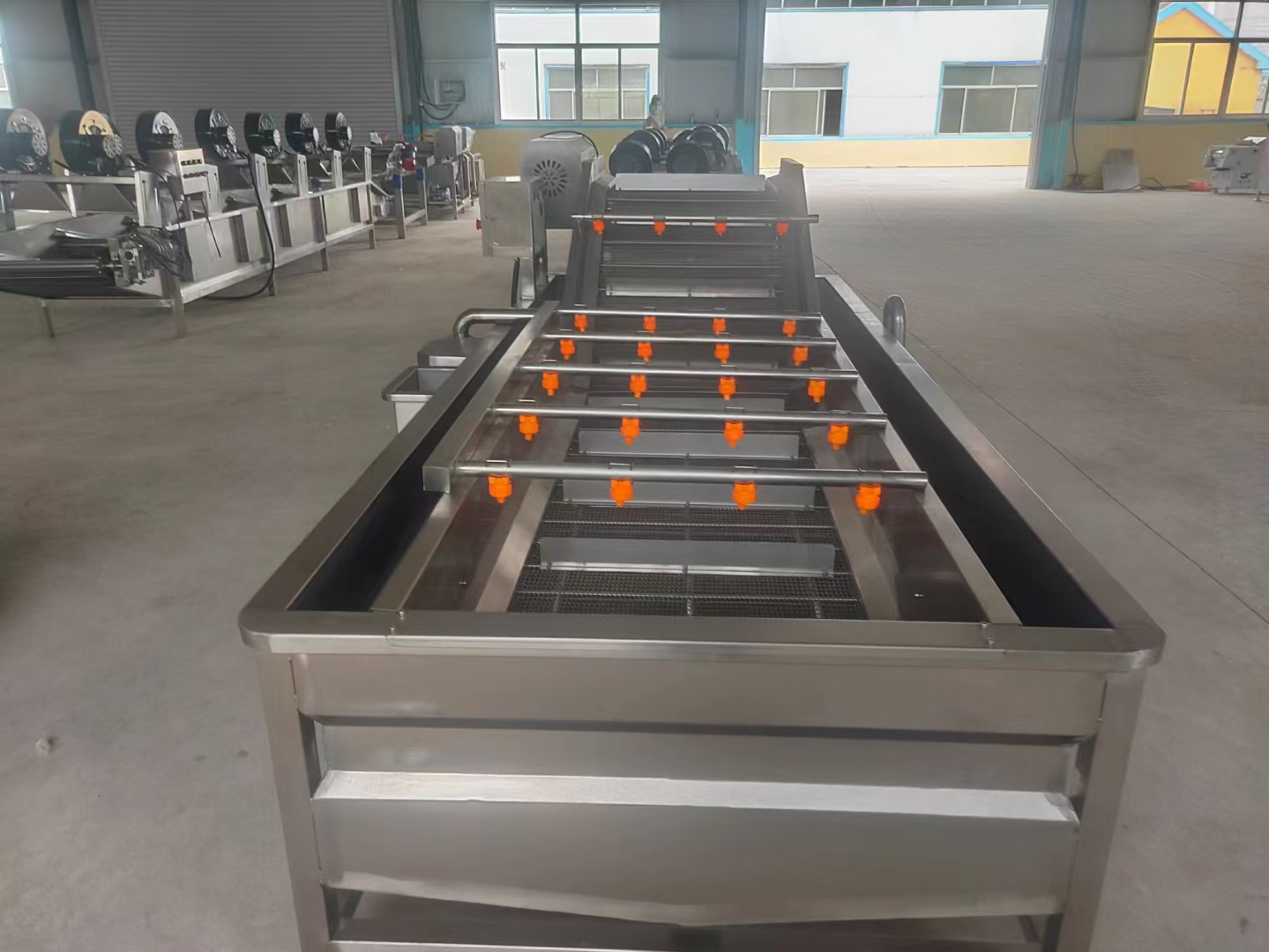 原来气泡清洗机除了清洗蔬菜还可以给果蔬消毒呢