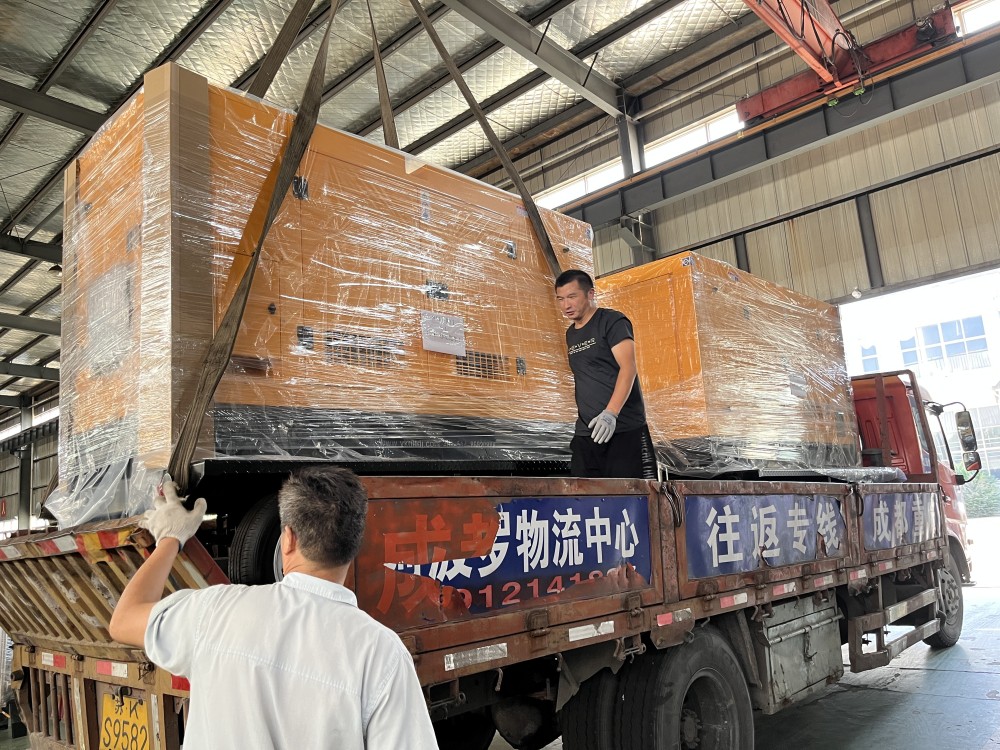 喜报！两台静音型发电机组顺利发货，硬核配置赋能高效用电保障