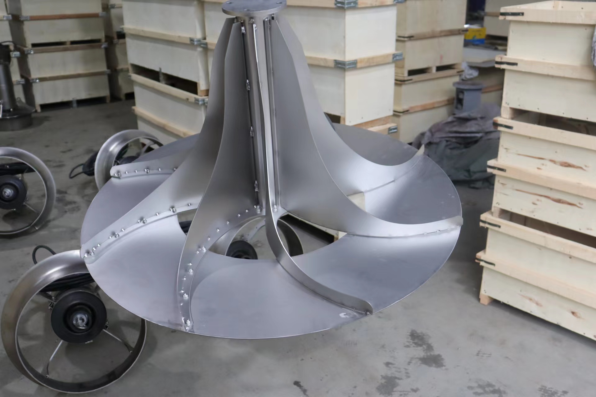 不銹鋼雙曲面攪拌機(jī)