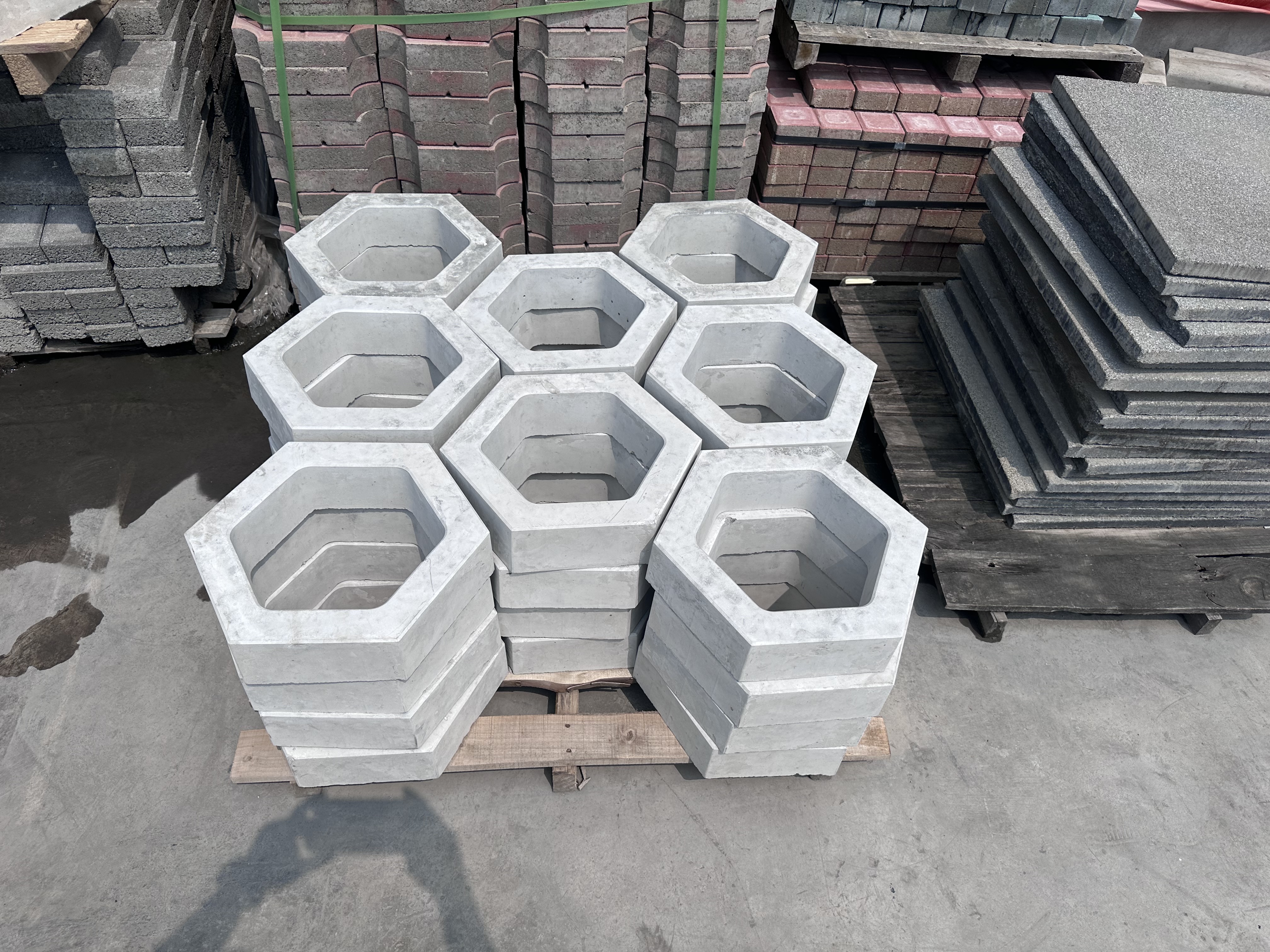 生态 六角护坡砖