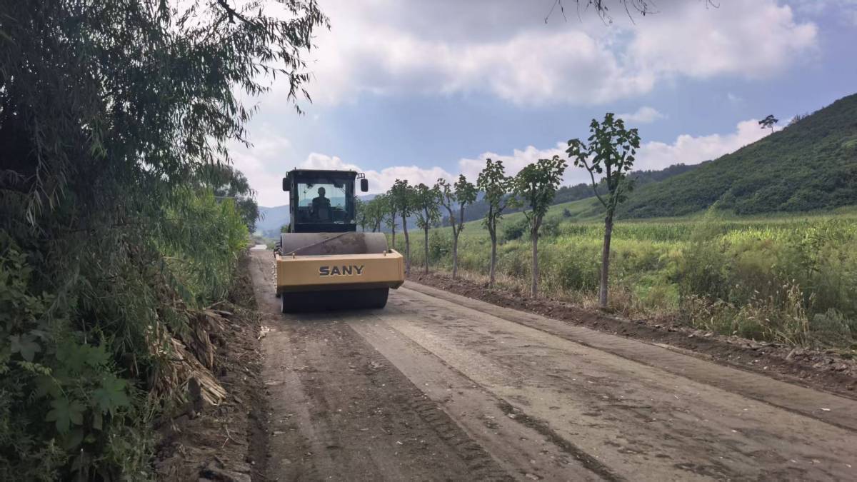 丘陵地区路面冷再生