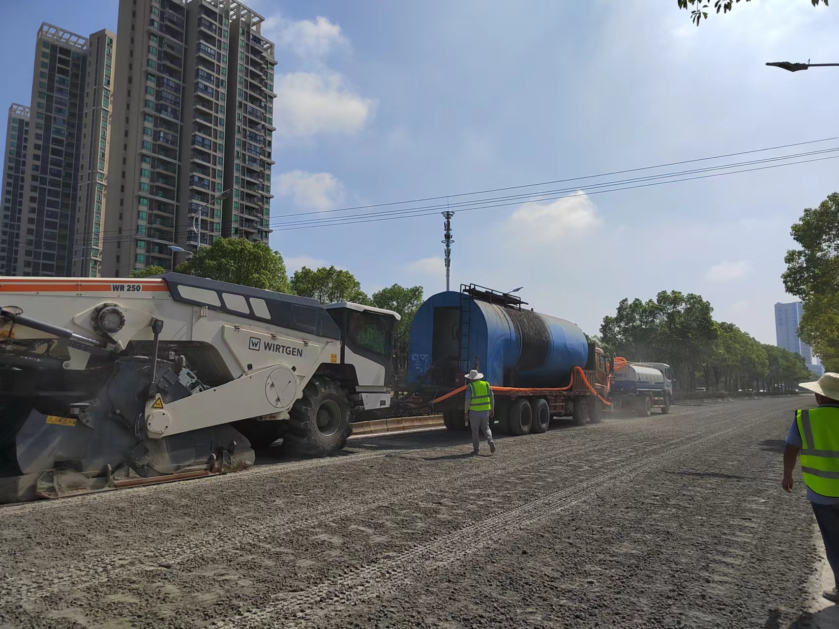 冷再生施工現(xiàn)場