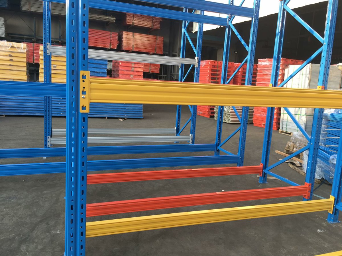 E2B07237-7EBC-4324-8DEC-00F9F6C87958_hd