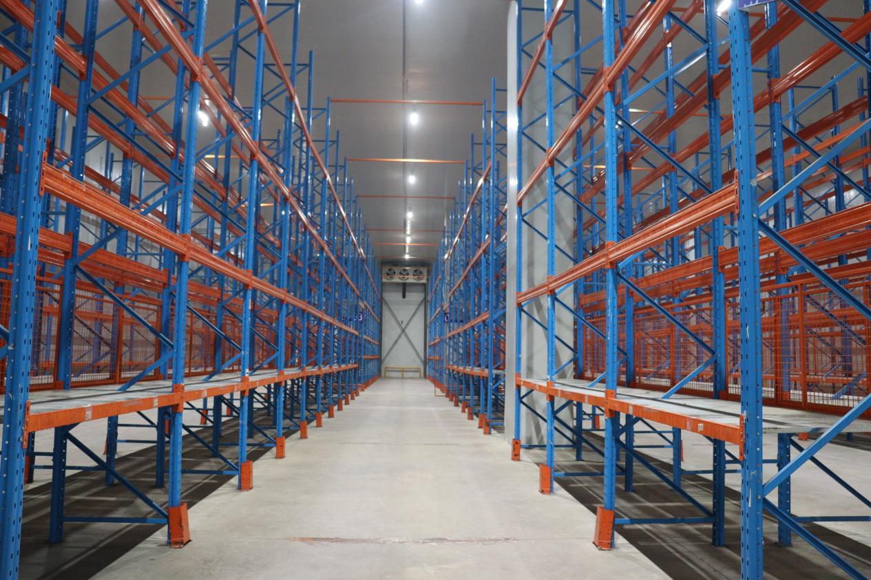 仓储货架选购要考虑哪些因素—南京金辉仓储为您解答