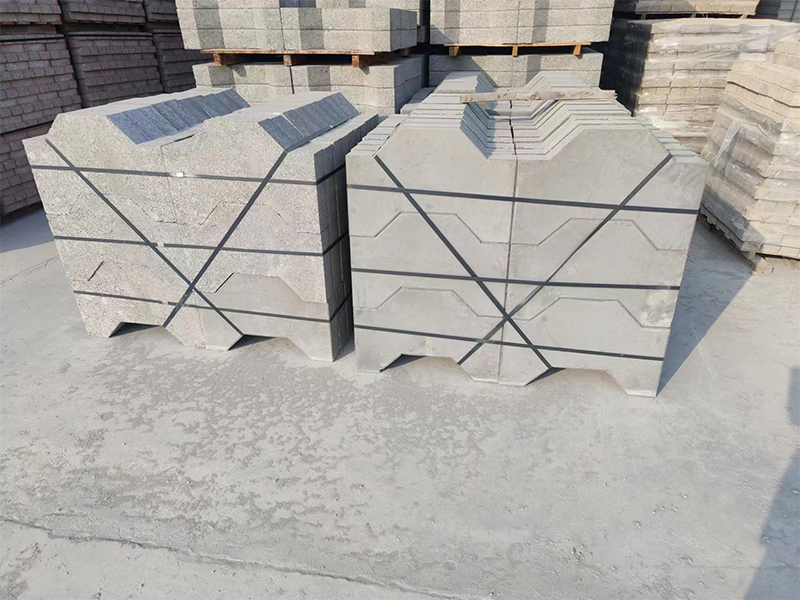 生態(tài)六角護坡磚