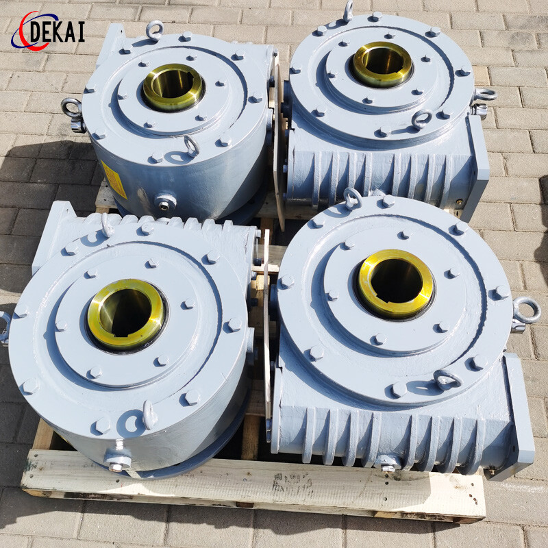 A200-61二包减速机 (11).jpg A200-61二包减速机 (11).jpg