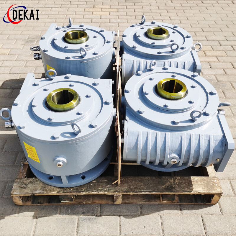 A200-61二包减速机 (14).jpg A200-61二包减速机 (14).jpg