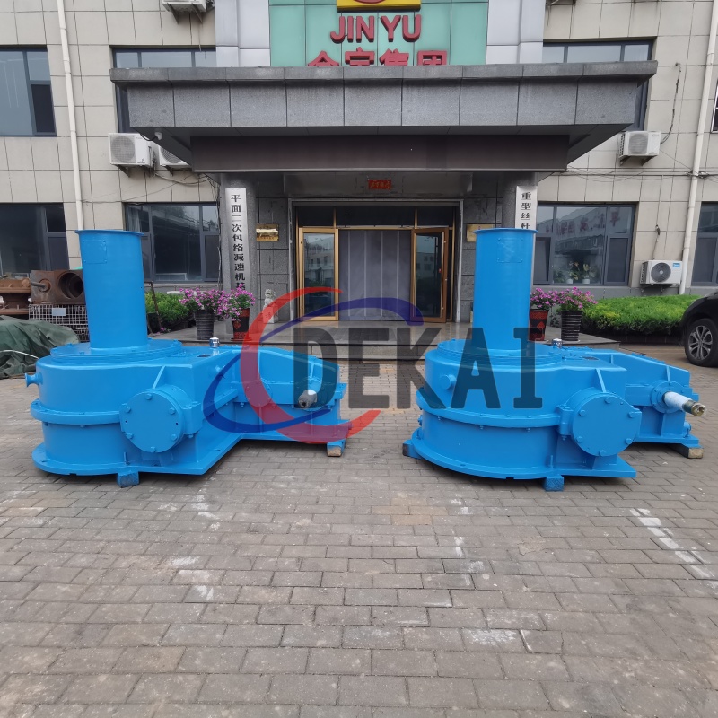 中心距500轧机压下减速机钢厂一左一右德凯定制