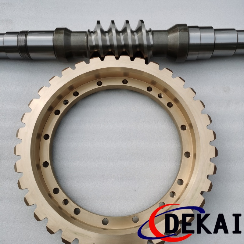 德凯来图非标定制钢厂用中心距355蜗轮蜗杆圆弧齿