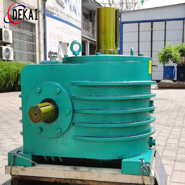 什么是平面包络环面蜗杆减速器？