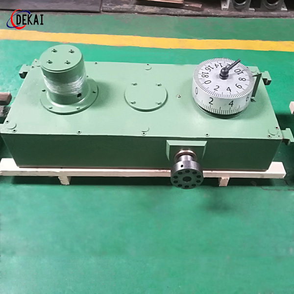 450辊缝调节装置减速机