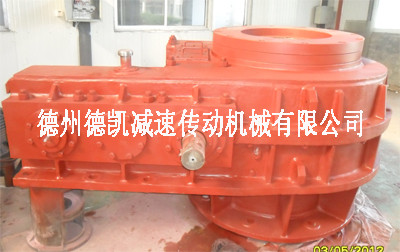 中心距710减速机1.jpg