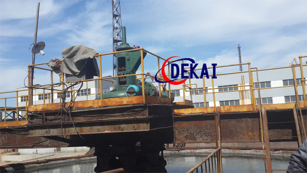 泥浆脱水设备蜗轮蜗杆减速机使用现场.jpg 泥浆脱水设备蜗轮蜗杆减速机使用现场.jpg