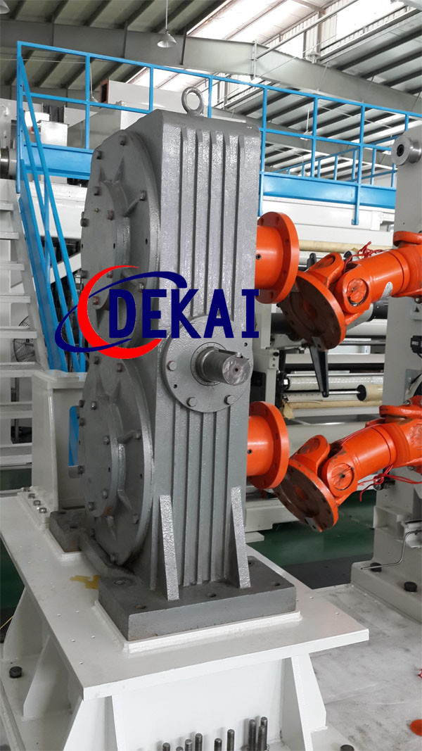 双出轴平面二次包络减速机应用锂电池设备2.jpg 双出轴平面二次包络减速机应用锂电池设备2.jpg