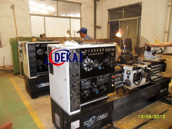 铜轮粗车加工设备