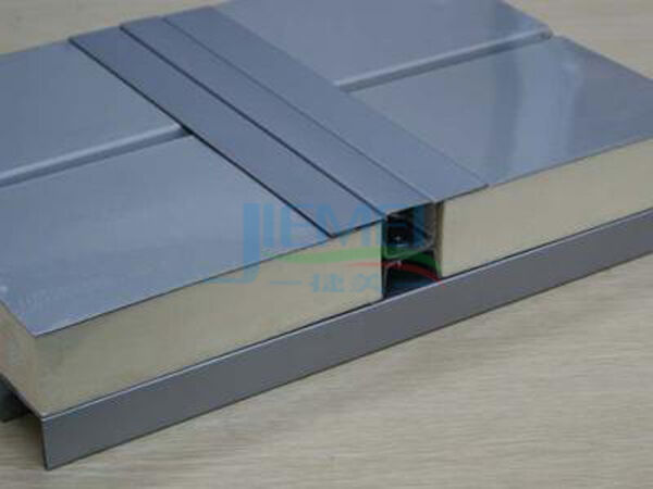 單鋼面復(fù)合風(fēng)管