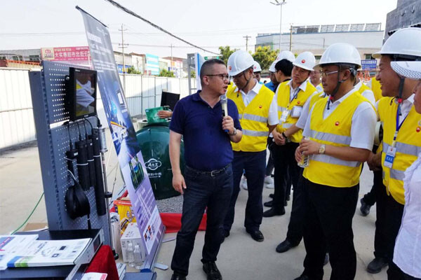 中国石油陕西销售分公司打赢蓝天保卫战工作部署暨防渗改造工程现场会议