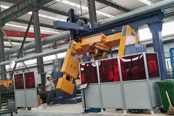 Bucket Welding Robot