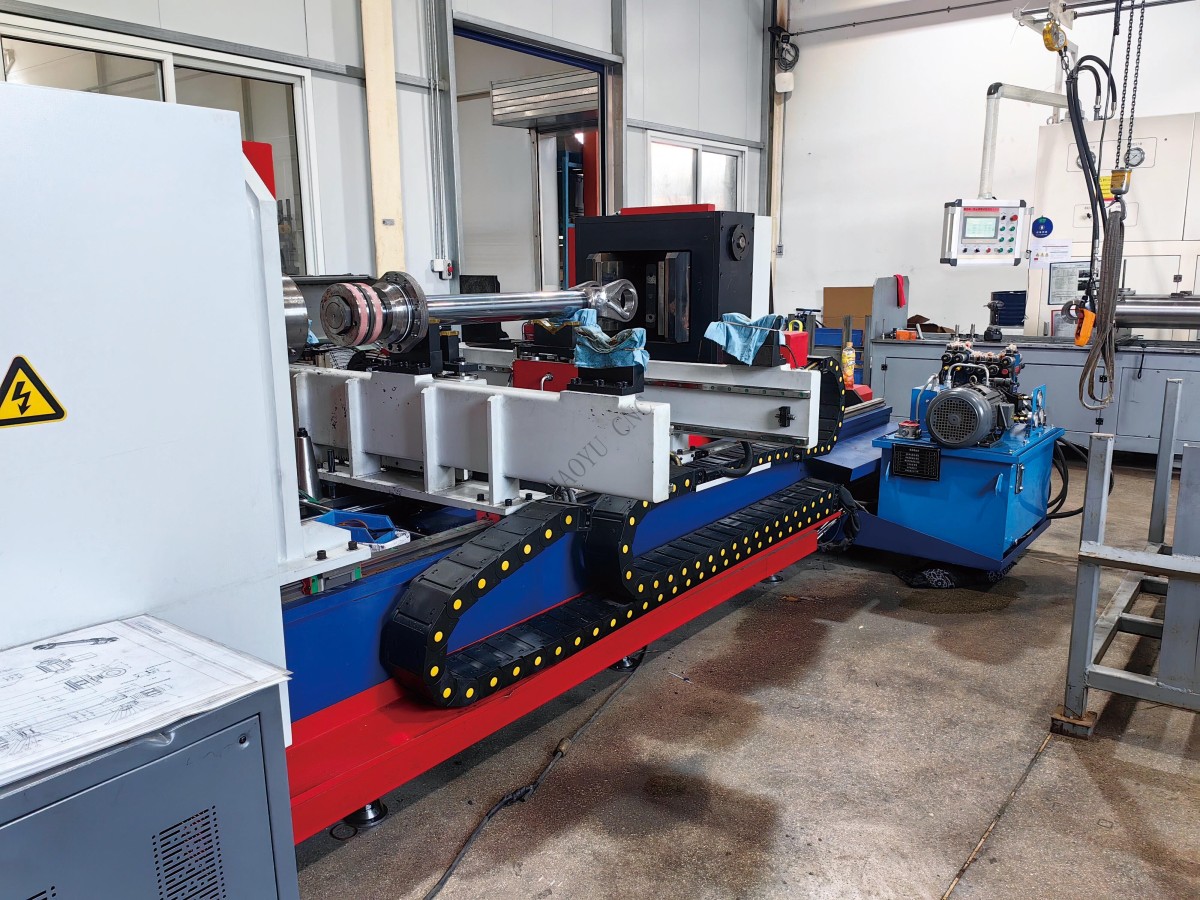 活塞杆组装机 - 小图01.jpg