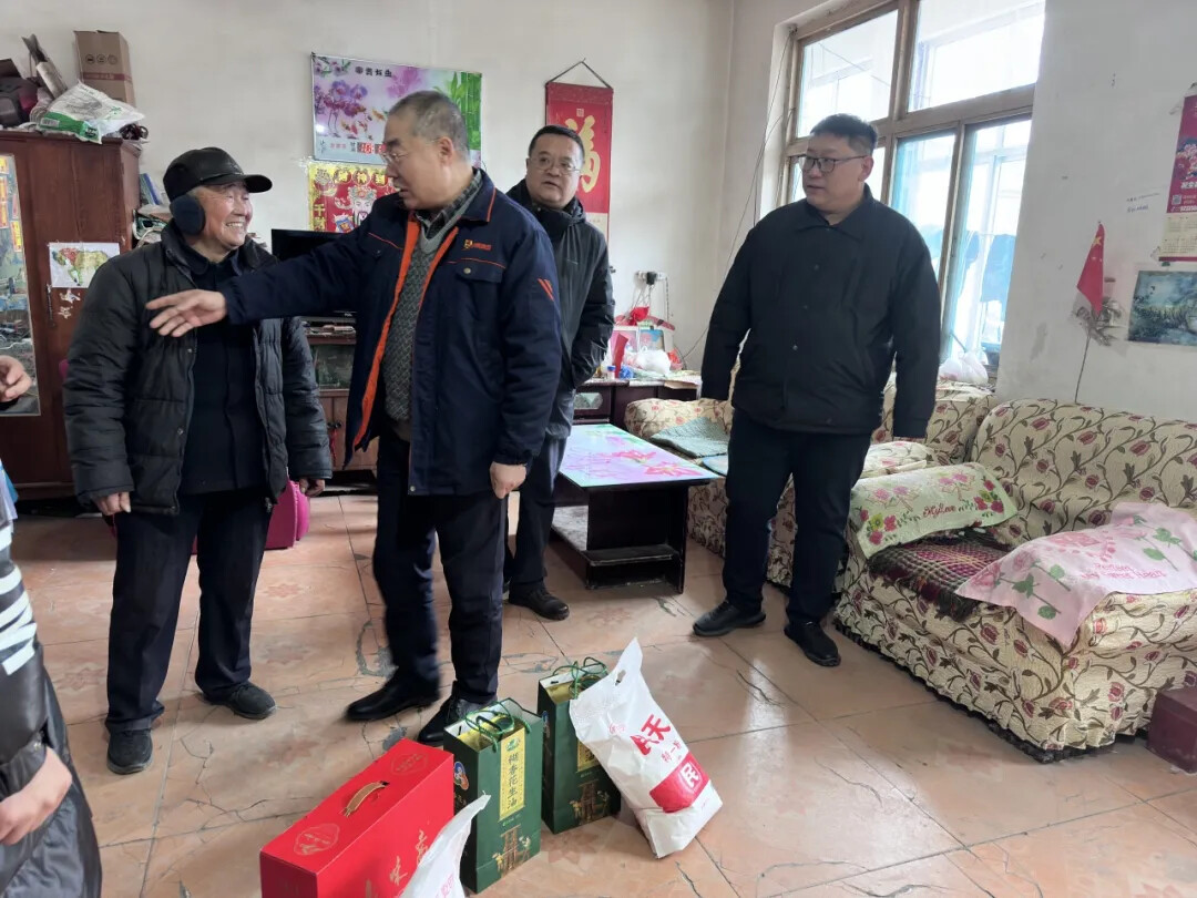 1720493230669130864760487936.jpg 图片