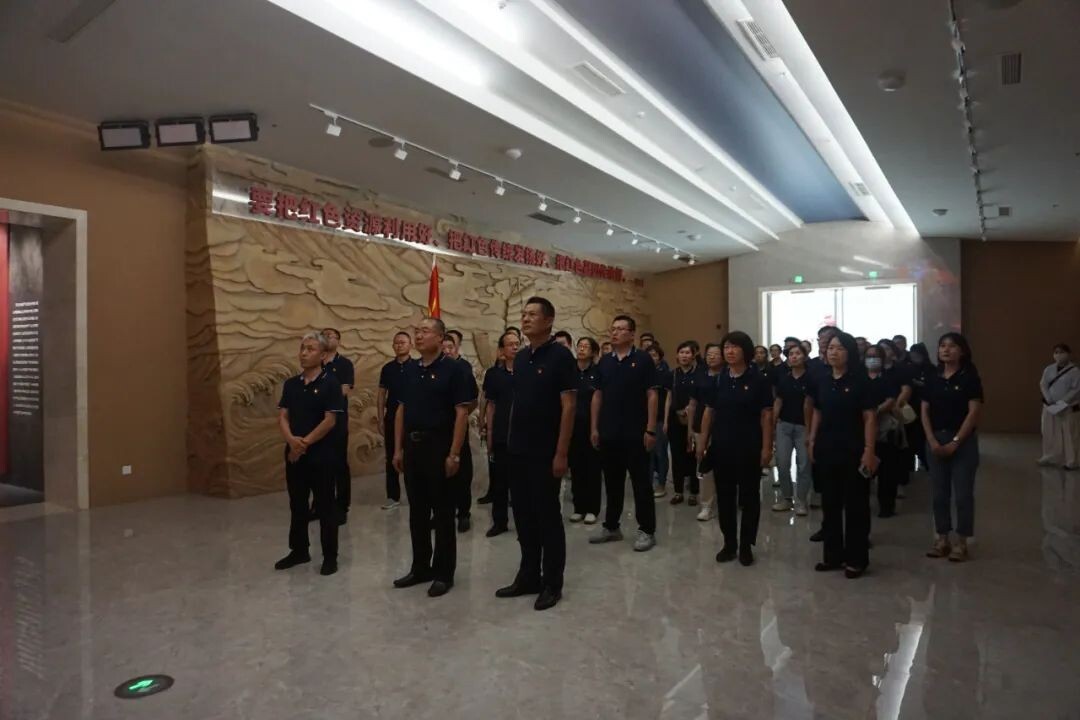 1720493949669133880771284992.jpg 1720493949669133880771284992.jpg