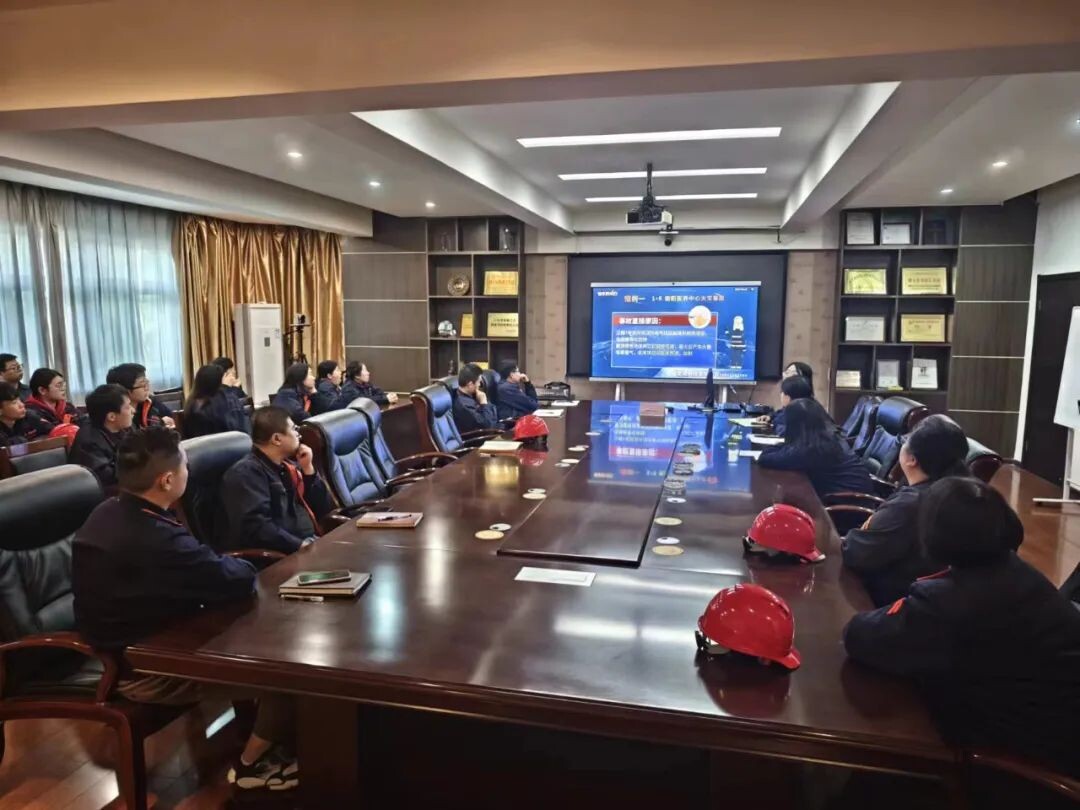 培训演练齐推进 筑牢安全防火墙 | 小鸭精工举办应急救援教育培训活动