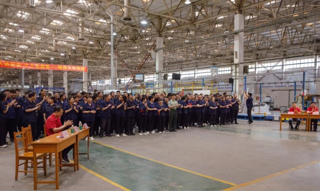 深化红色基因传承 凝聚小鸭奋进力量 | 小鸭组织开展庆“七一”主题党日活动