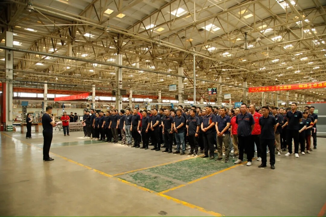 畅通生命通道 护航安全发展 | 小鸭控股集团举办“安全生产月”活动启动仪式