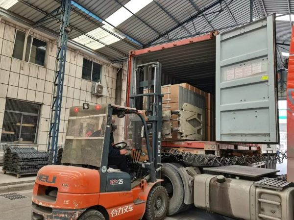 长风劲起，乘势而进 | 小鸭家电公司壁挂洗衣机出口订单火爆