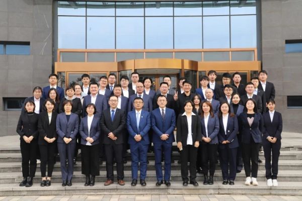 聚智启新 展华彩 一往无前 竞锋芒 | 小鸭集团小家电有限公司召开2024年度经营工作会议