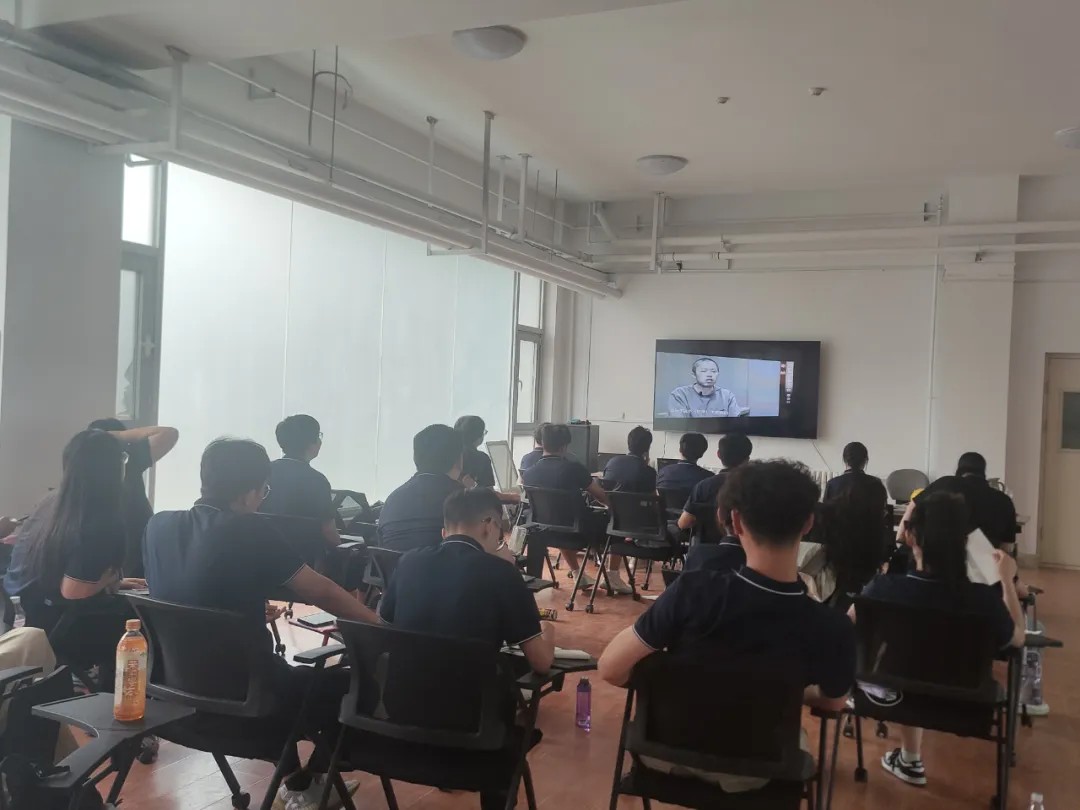 1723009242679683786196508672.jpg 图片