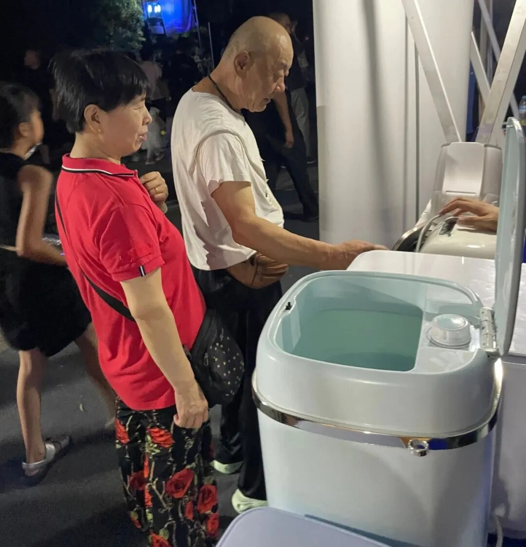 1723423775681422462127607808.jpg 图片