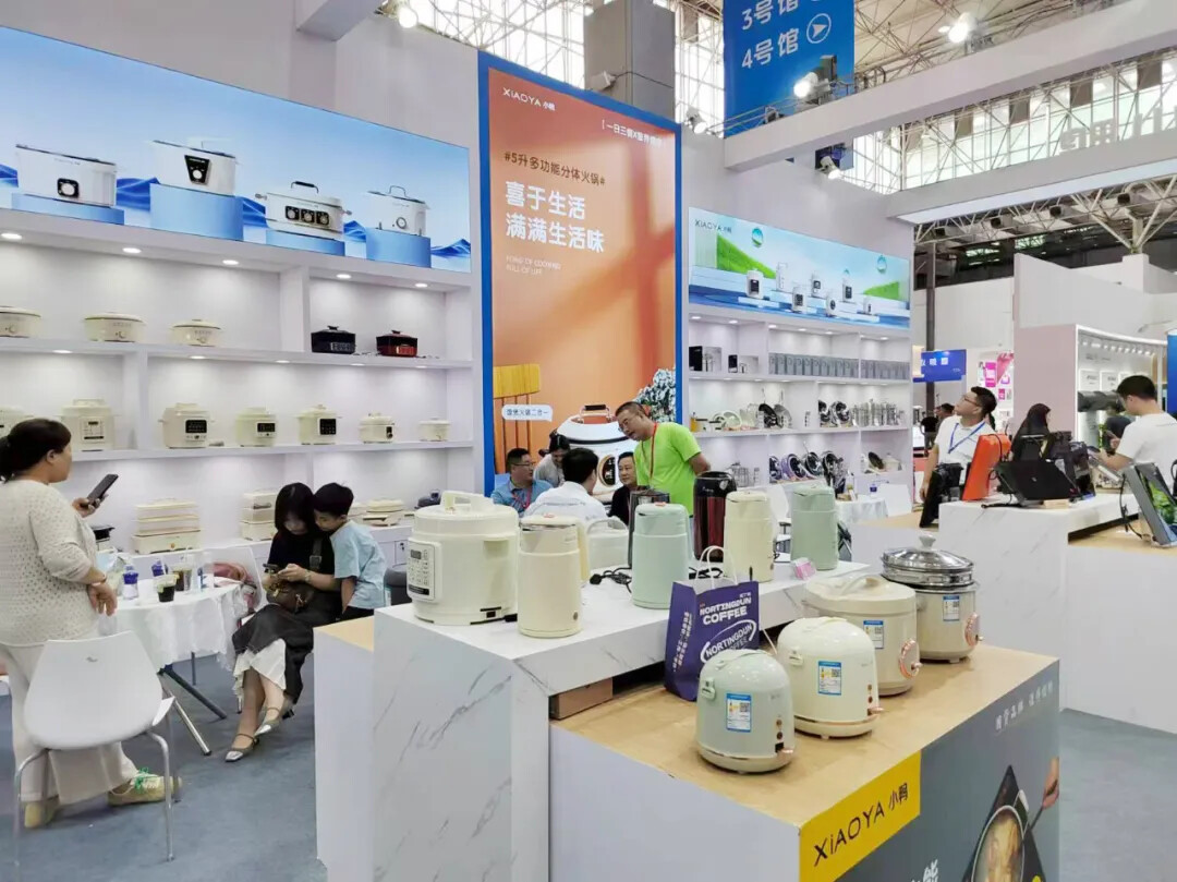 1723424055681423639846227968.jpg 图片
