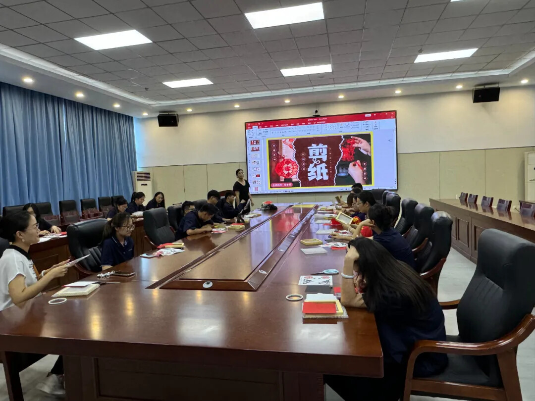 1723513010681796742204014592.jpg 图片