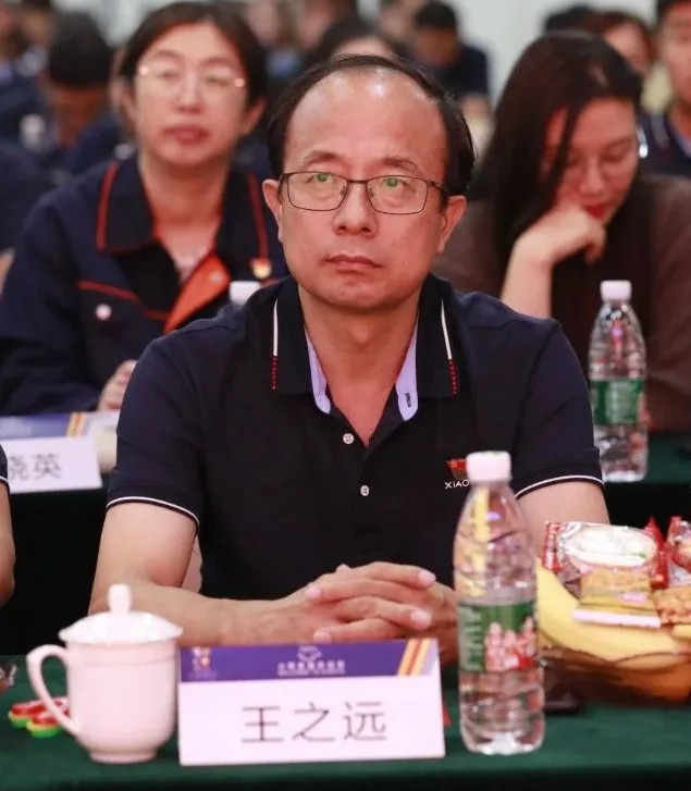 1726625077694849697127972864.jpg 图片