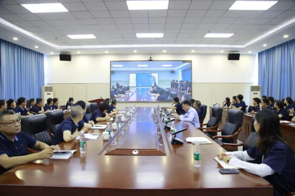 青蓝相继 薪火相传—小鸭控股集团组织2024年拜师仪式