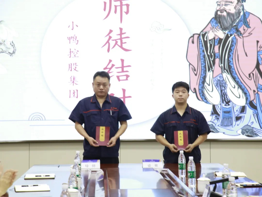 1728377954702201794593103872.jpg 图片