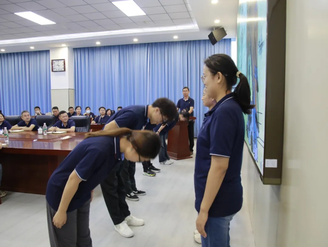 1728377954702201794911870976.jpg 图片