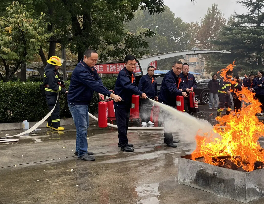 1732070402717689046949691392.jpg 图片