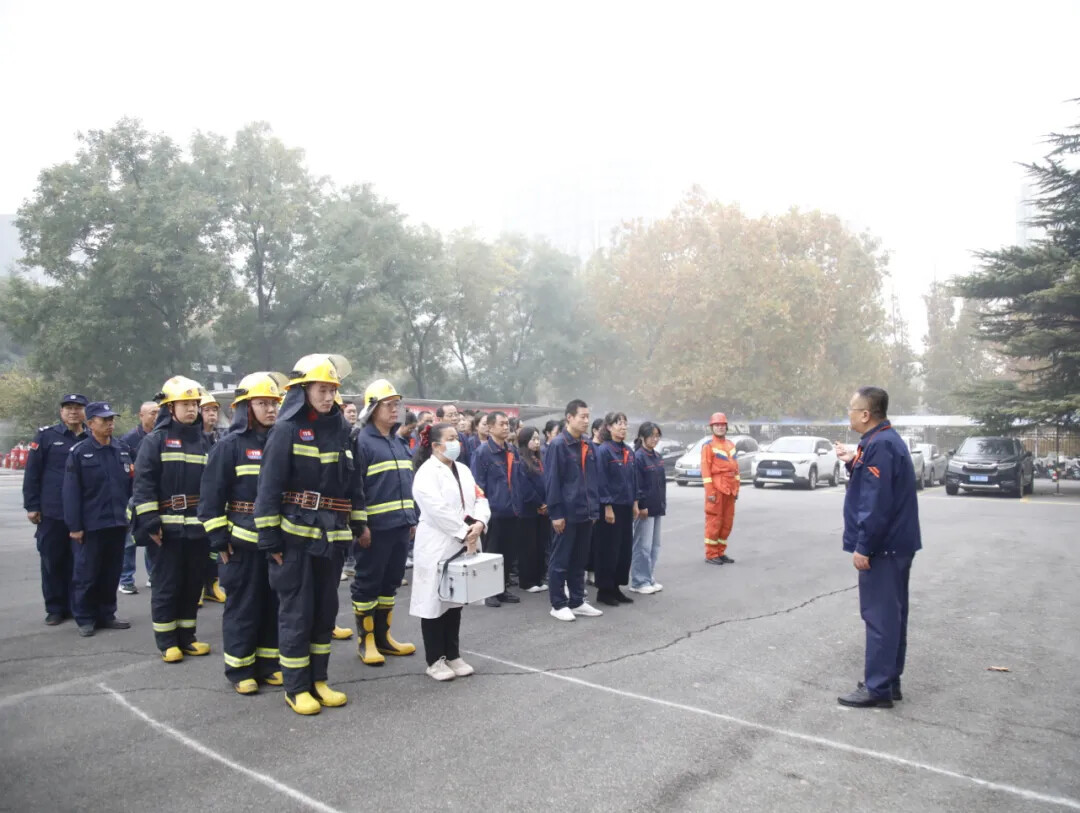 1732070402717689046953938944.jpg 图片