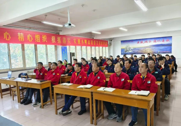 小鸭冷链公司组织开展消防月活动