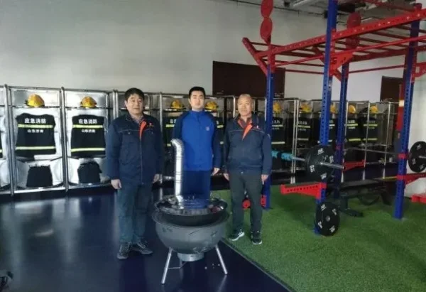 捐赠物资传递关怀 | 济南泺安物业公司慰问消防战士