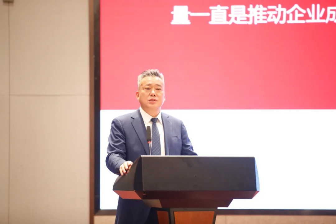 1736127238734704647677661184.jpg 图片