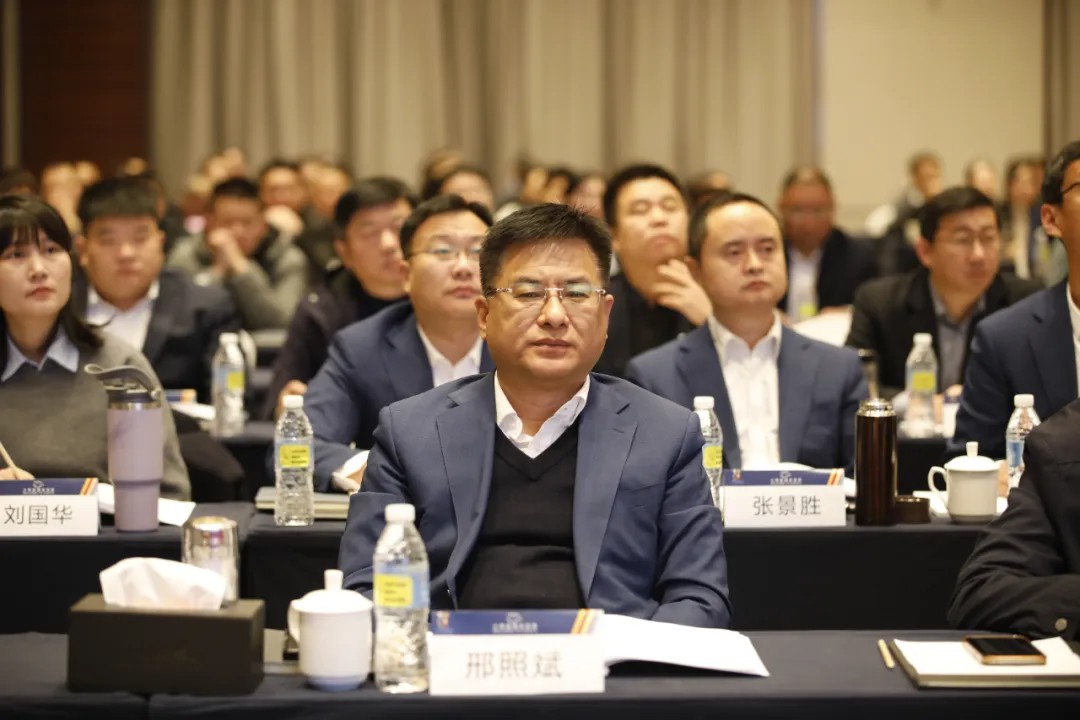 1736127238734704647698624514.jpg 图片